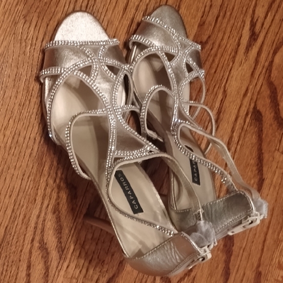 Caparros Silver Strappy Women's Shoes - Picture 4 of 5